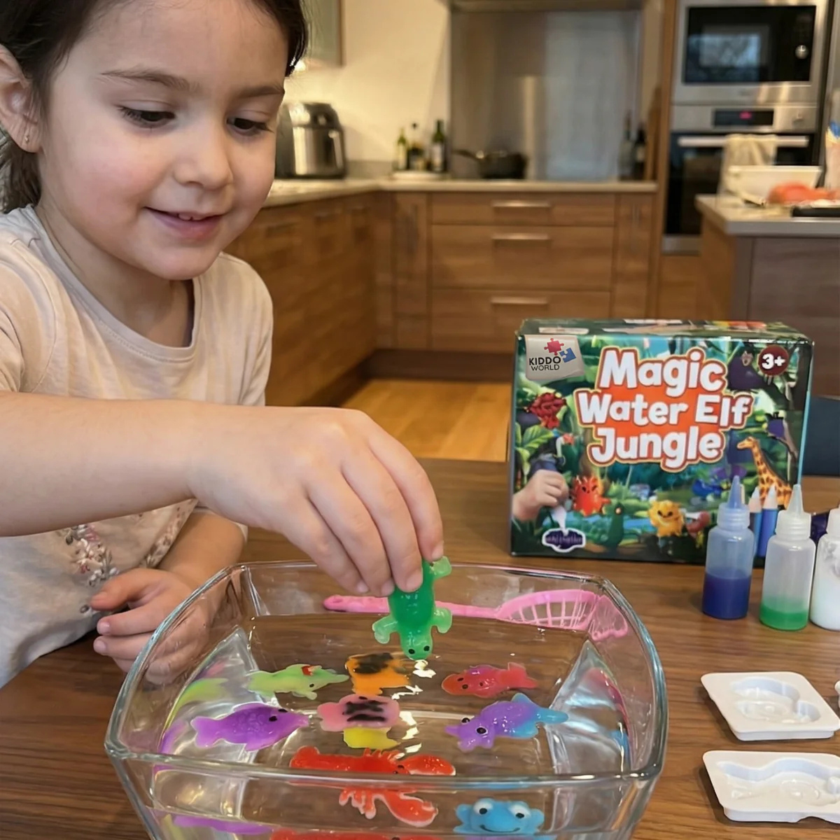 Magic Water Creatures – Jungle Animals (3+ years)